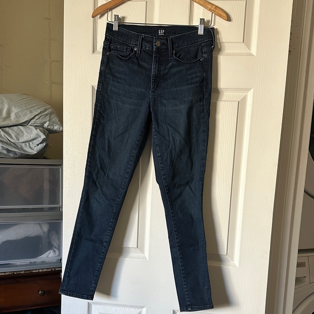 GAP Women's Deep Indigo Skinny Jeans
